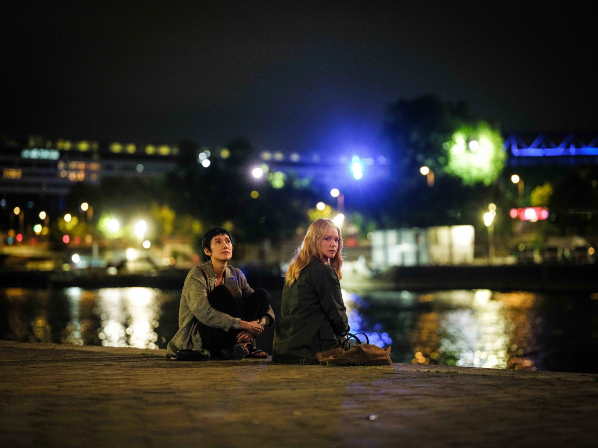 Virginie Efira et Tao Okamoto dans Soudain de Ryûsuke Hamaguchi